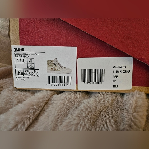 Vans Sk8-Hi shoes - Picture 3 of 5